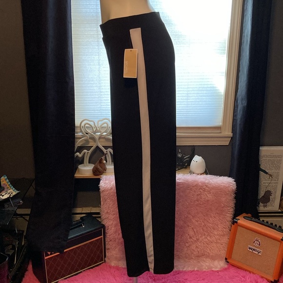 Michael Kors pull on black pants/ single white stripe on either side size M NWT - Picture 5 of 8